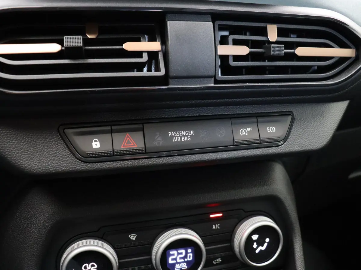TCe 110pk limited edition | Climate control | Elek. handrem | Achteruitrijcamera | Cruise control |