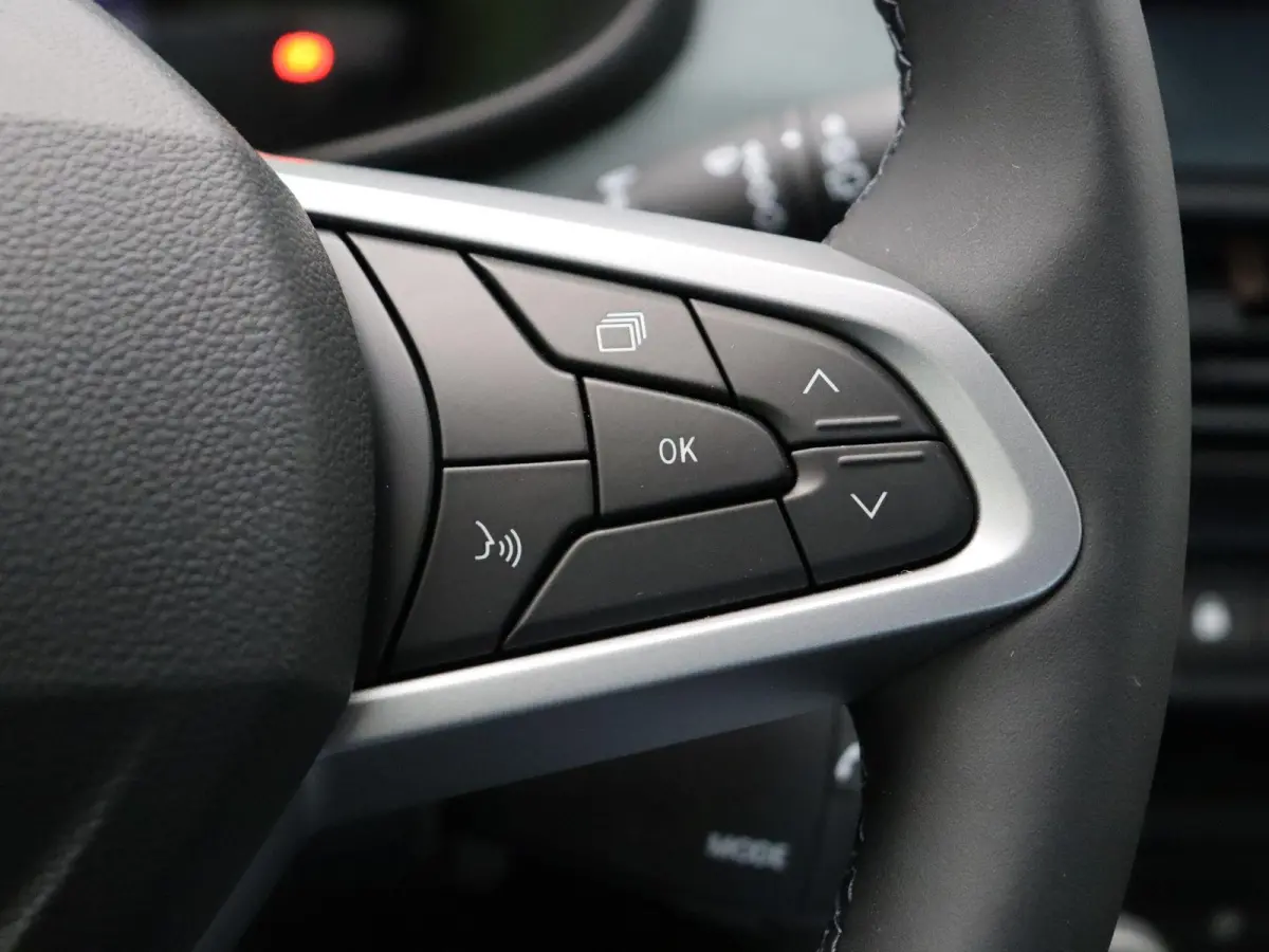 TCe 110pk limited edition | Climate control | Elek. handrem | Achteruitrijcamera | Cruise control |