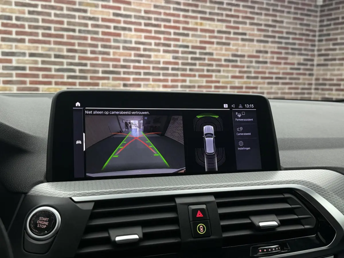 xDrive30e High Executive M Sport Leer Xenon Camera