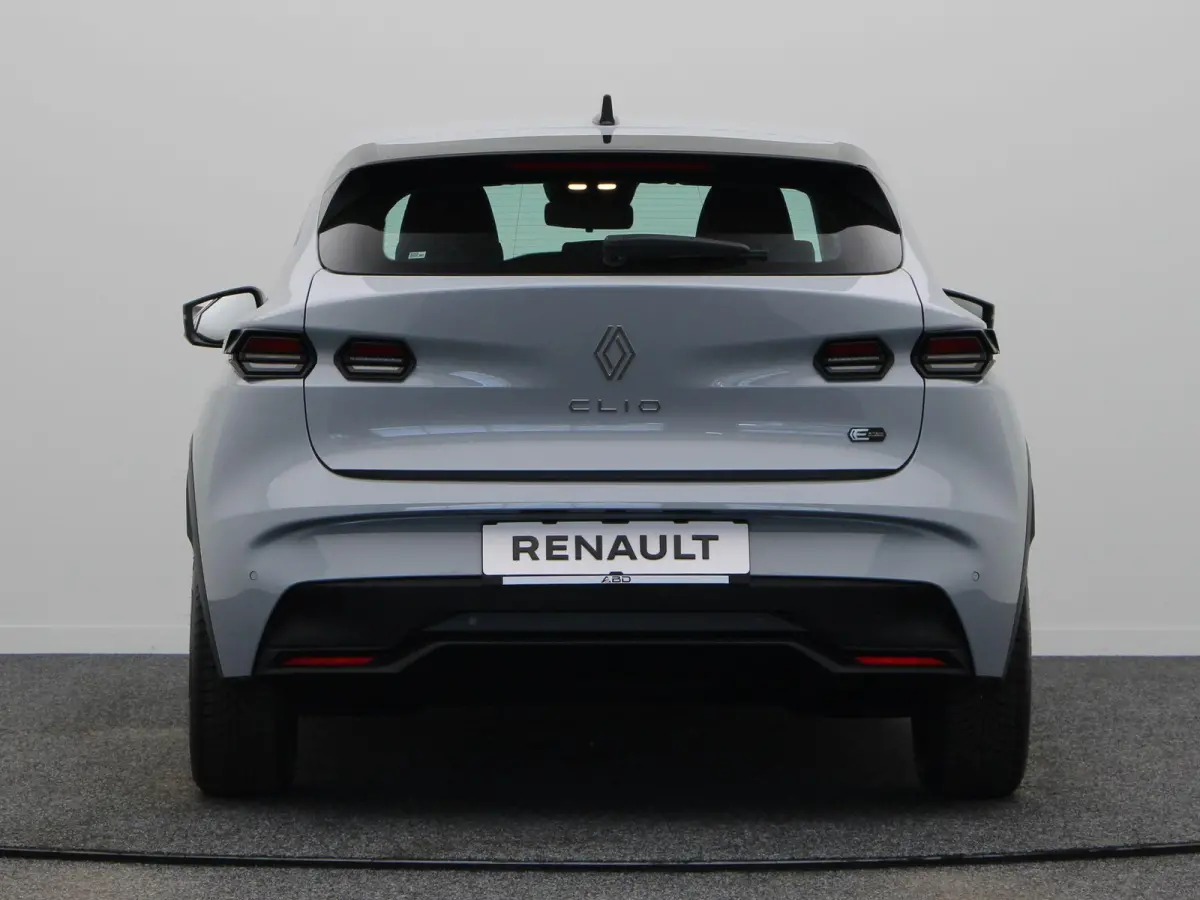 Hybrid 160pk evolution | Vijf jaar garantie | All season banden | Adaptieve cruise control | Apple carplay / Android auto |