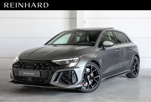 RS 3 2.5 TFSI Quattro / Pano / PPF / Dlr. ond. / B&O / Adaptive Cruise / Rode Sportstoelen