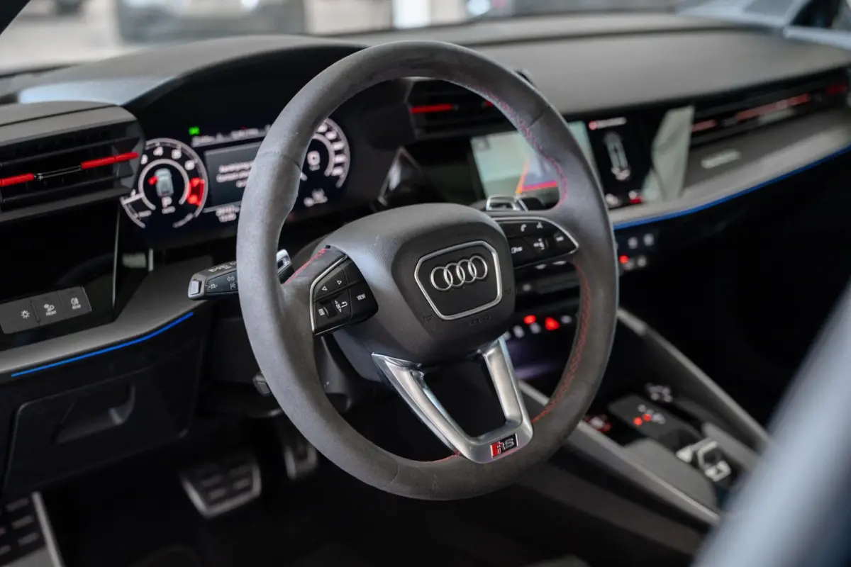 RS 3 2.5 TFSI Quattro / Pano / PPF / Dlr. ond. / B&O / Adaptive Cruise / Rode Sportstoelen