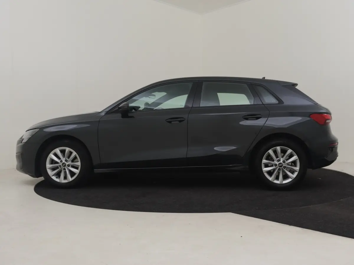 30 TFSI Business edition 110Pk DSG/AUTO | Navigatie | App Connect | Keyless entry/start | Stoelverwarming | Parkeersensoren voor/achter | DAB | LED | 16"LMV