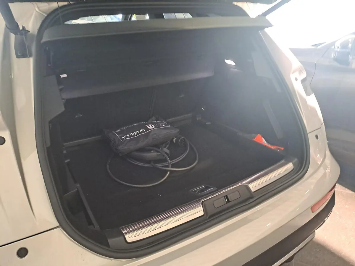 1.6 PHEV 300 4x4 Etoile