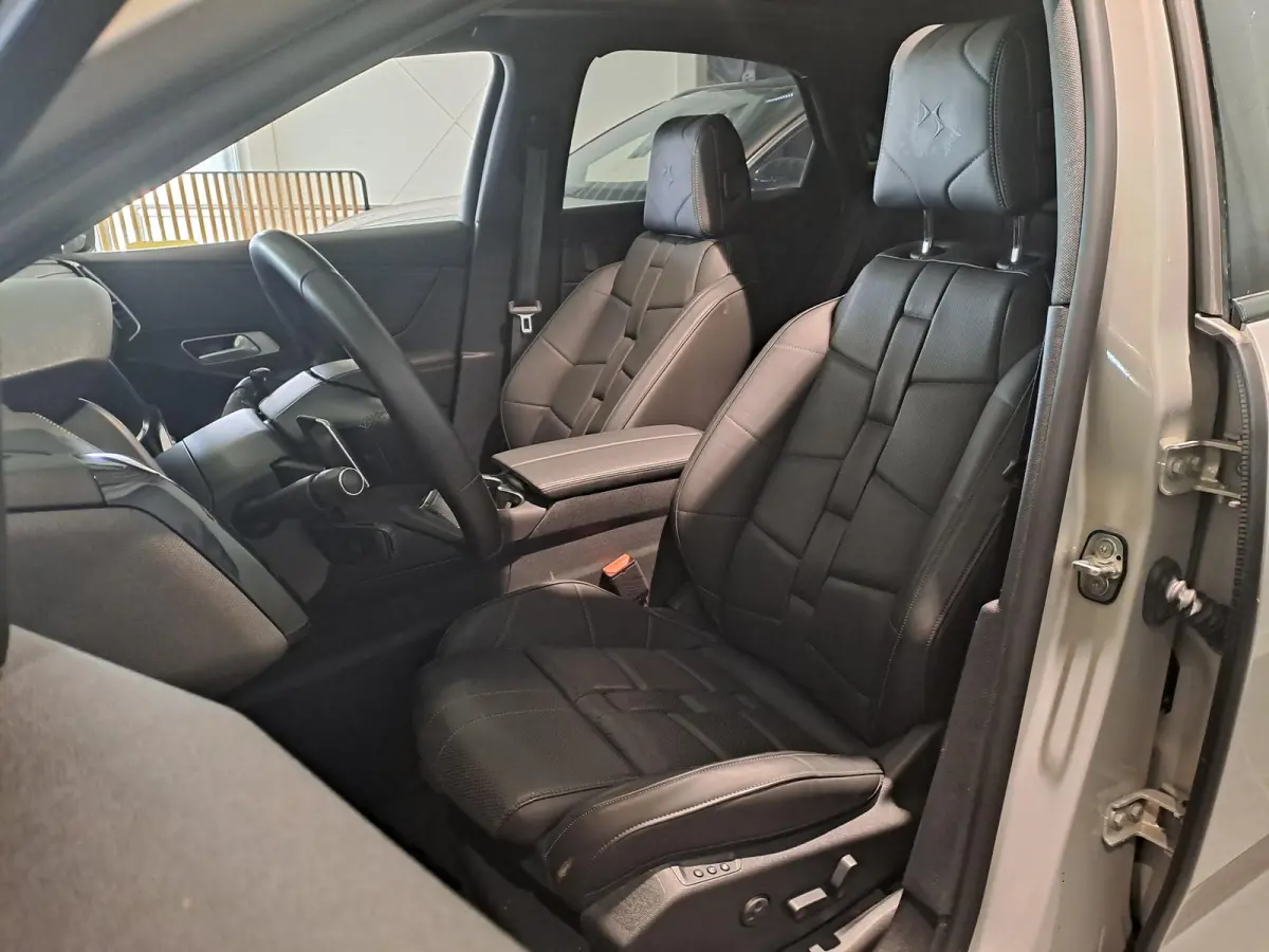 1.6 PHEV 300 4x4 Etoile