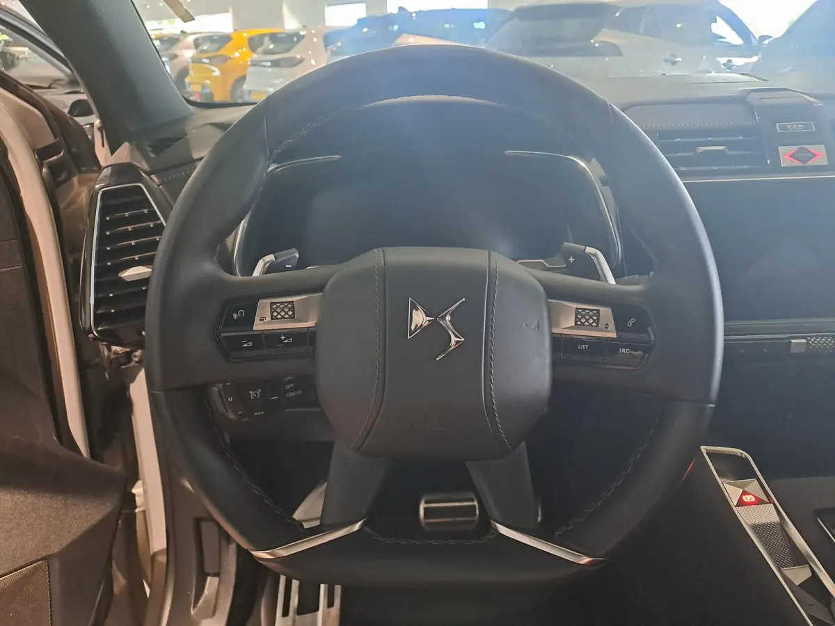 1.6 PHEV 300 4x4 Etoile
