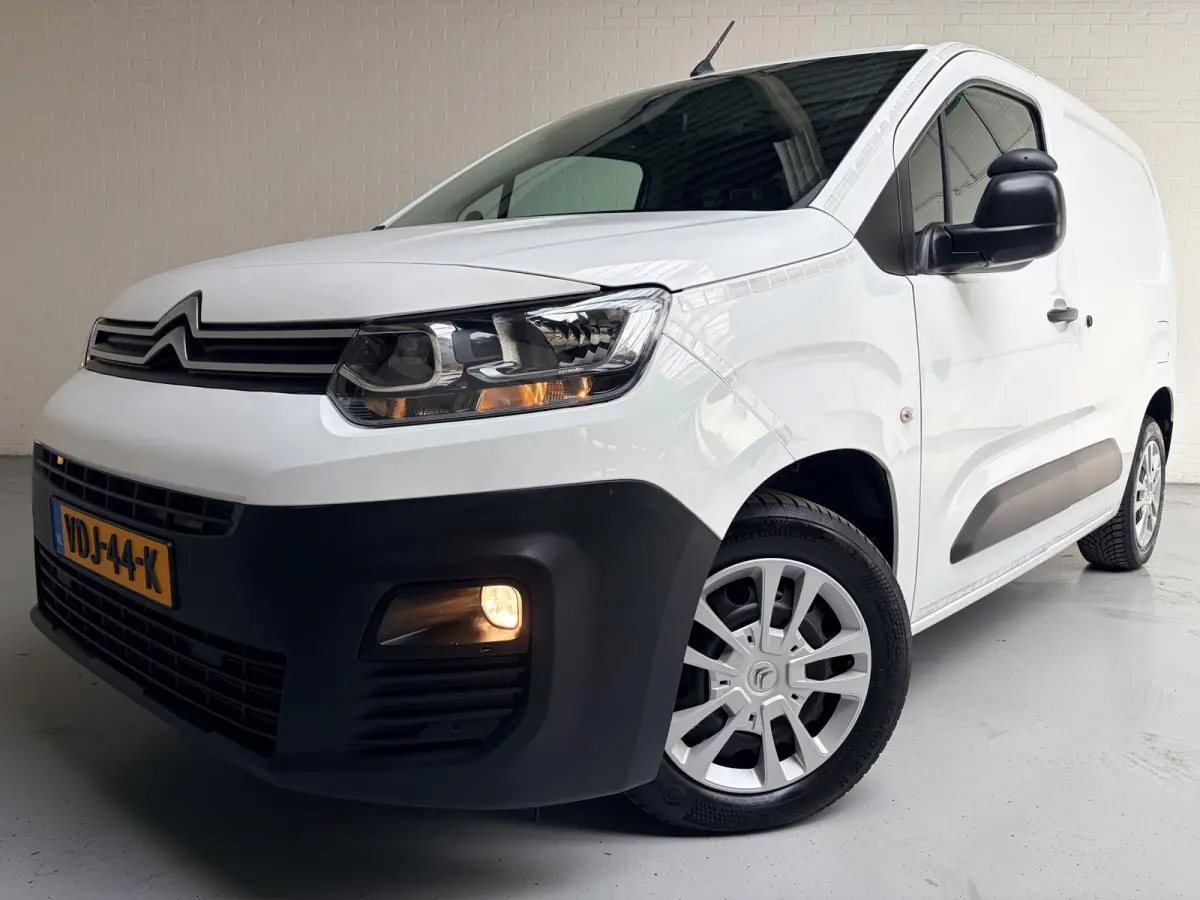 Servicewagen 1.5 BlueHDI 100pk euro61 L1H1 BOTT inrichting, Victron omvormer v230, Standkachel, RIJKLAARPRIJS!