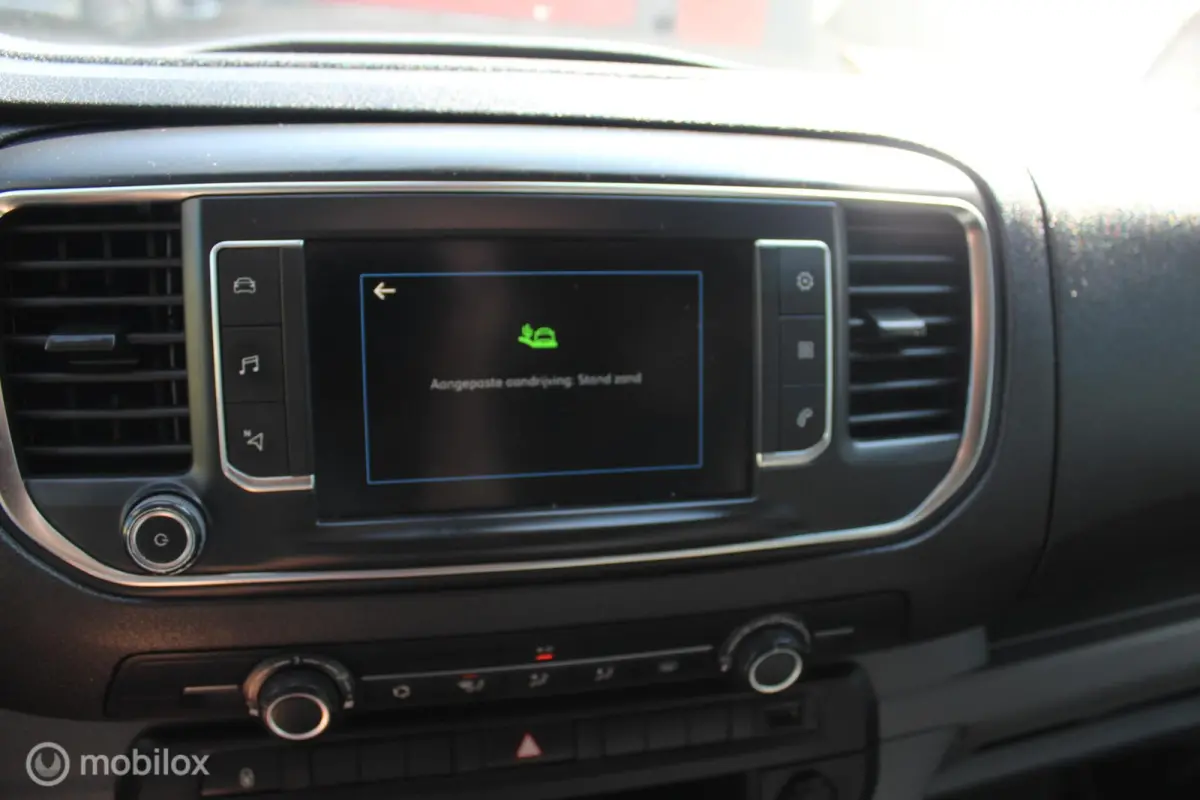 Bestel 2.0 BlueHDI 120 Long Asphalt DC Carplay