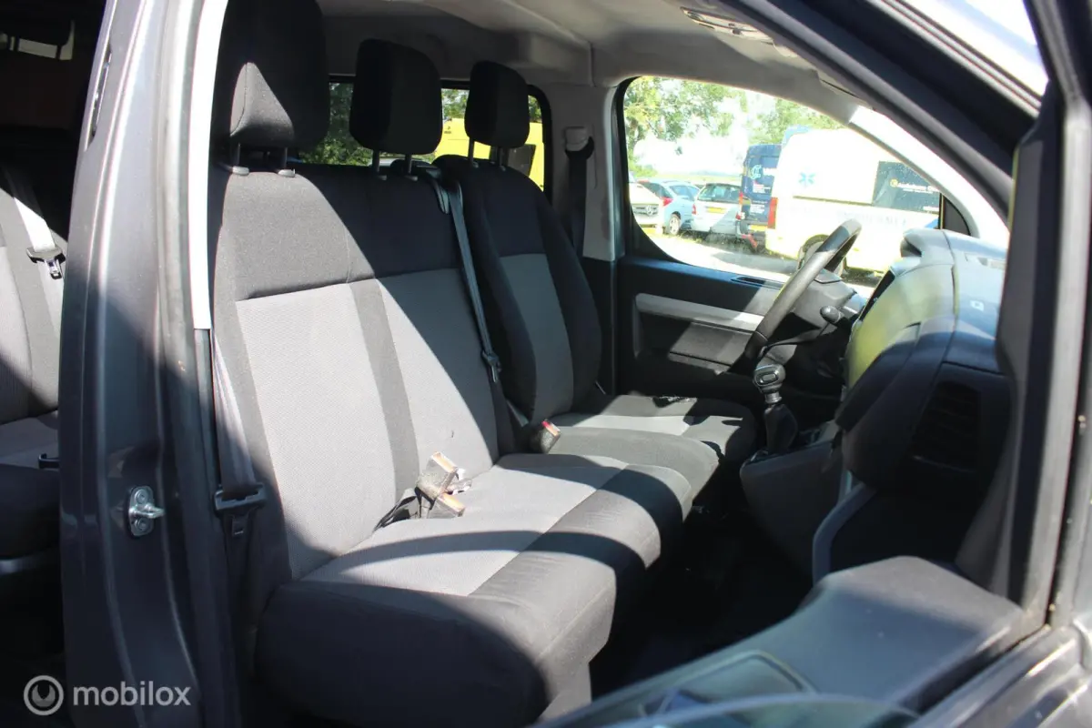 Bestel 2.0 BlueHDI 120 Long Asphalt DC Carplay