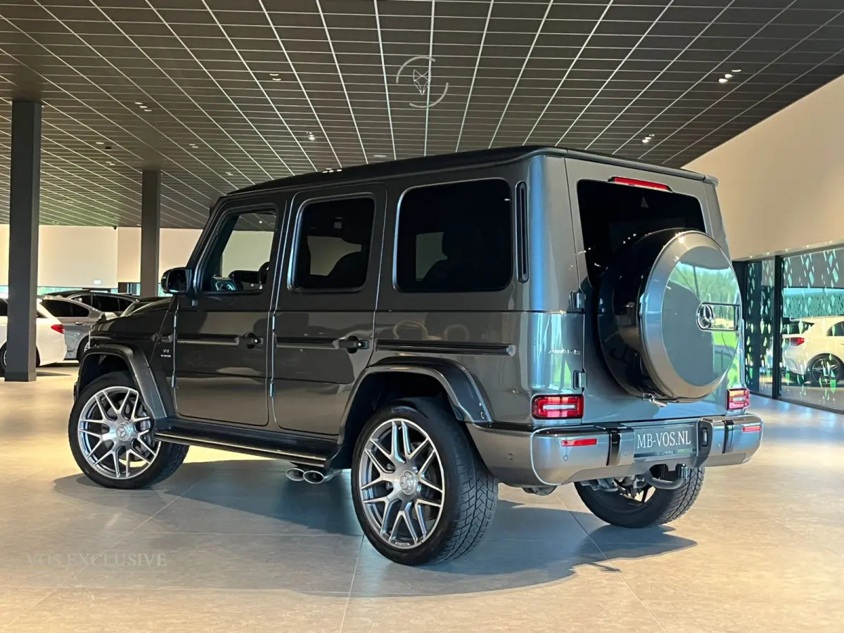 63 Manufaktur Full Carbon|Massage|Nappa|Burmester 3D|ACC|360°|Night|Entertainment|22"