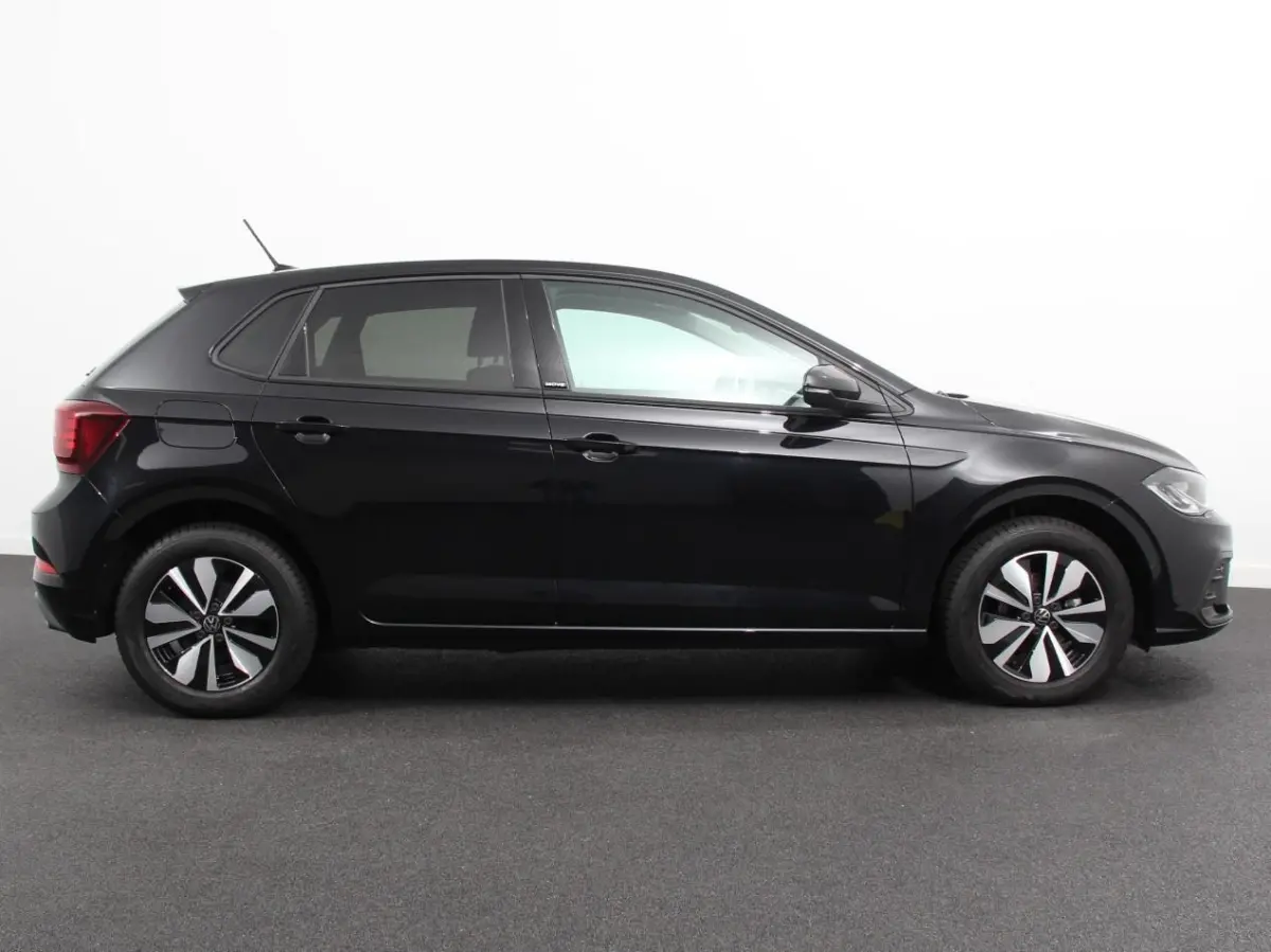 1.0 TSI Move Navigatie App Connect / Android Auto / Apple Carplay Climate Control Parkeer sensoren Lichtmetalen Velgen Dab Digitale Cockpit