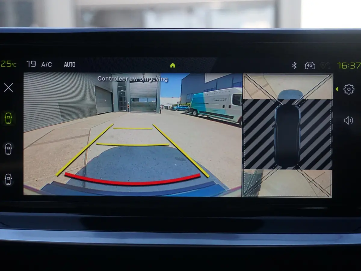 1.2 Hybrid 145 GT l 360 Camera l Navigatie l Keyless entry l Apple Carplay/Android Auto