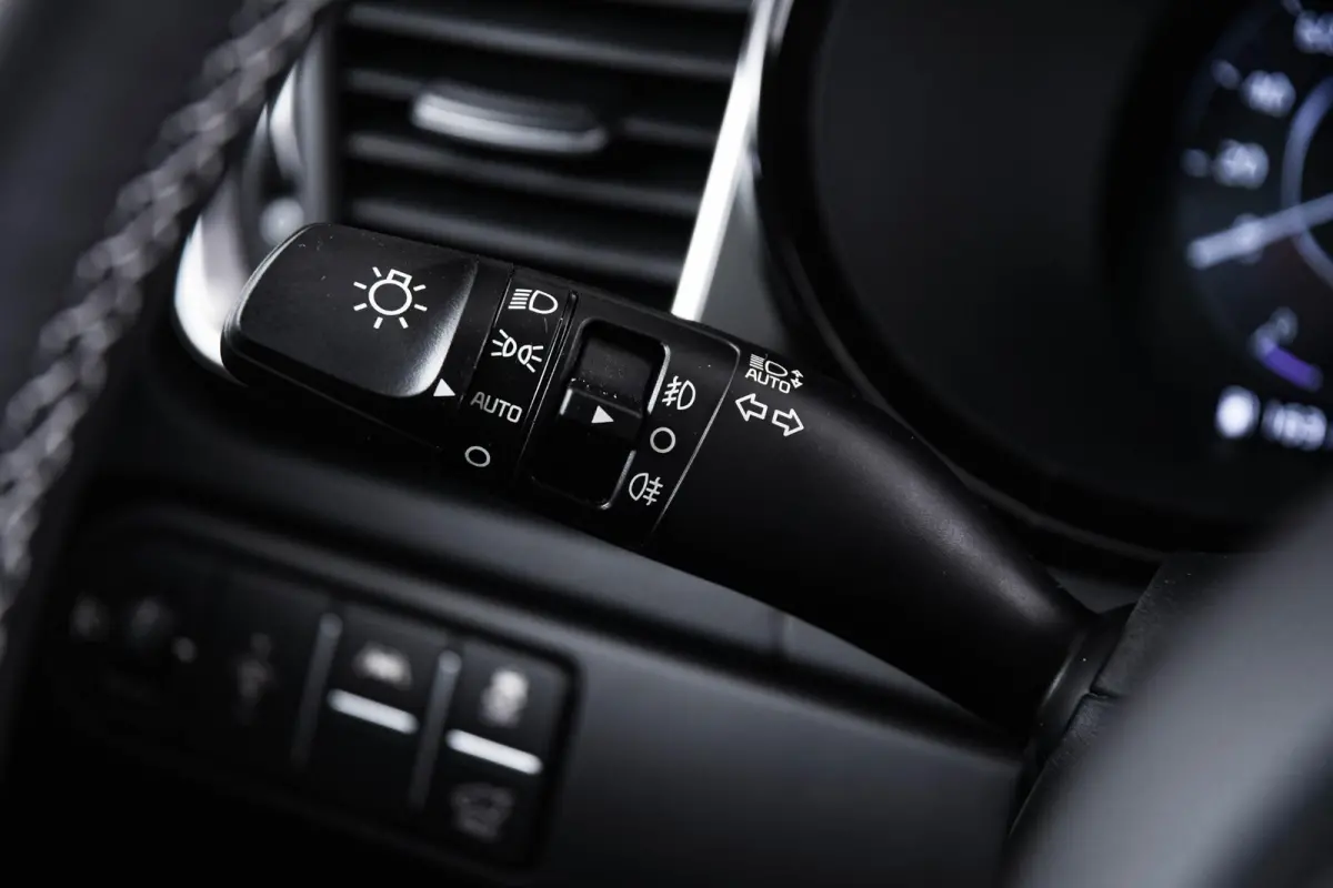 1.5 T-GDi GT-PlusLine Panoramdak - Adaptieve Cruise Control - Elektrisch verstelbare/verwarmde stoelen - Stuurverwarming - Surround view camera -