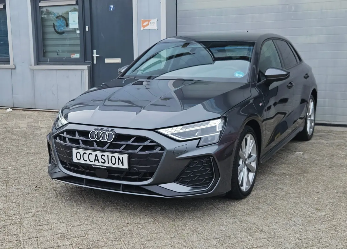 40 TFSI-e Facelift S-Line Matrix Keyless Camera Virtual BTW