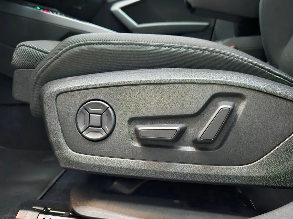 40 TFSI-e Facelift S-Line Matrix Keyless Camera Virtual BTW