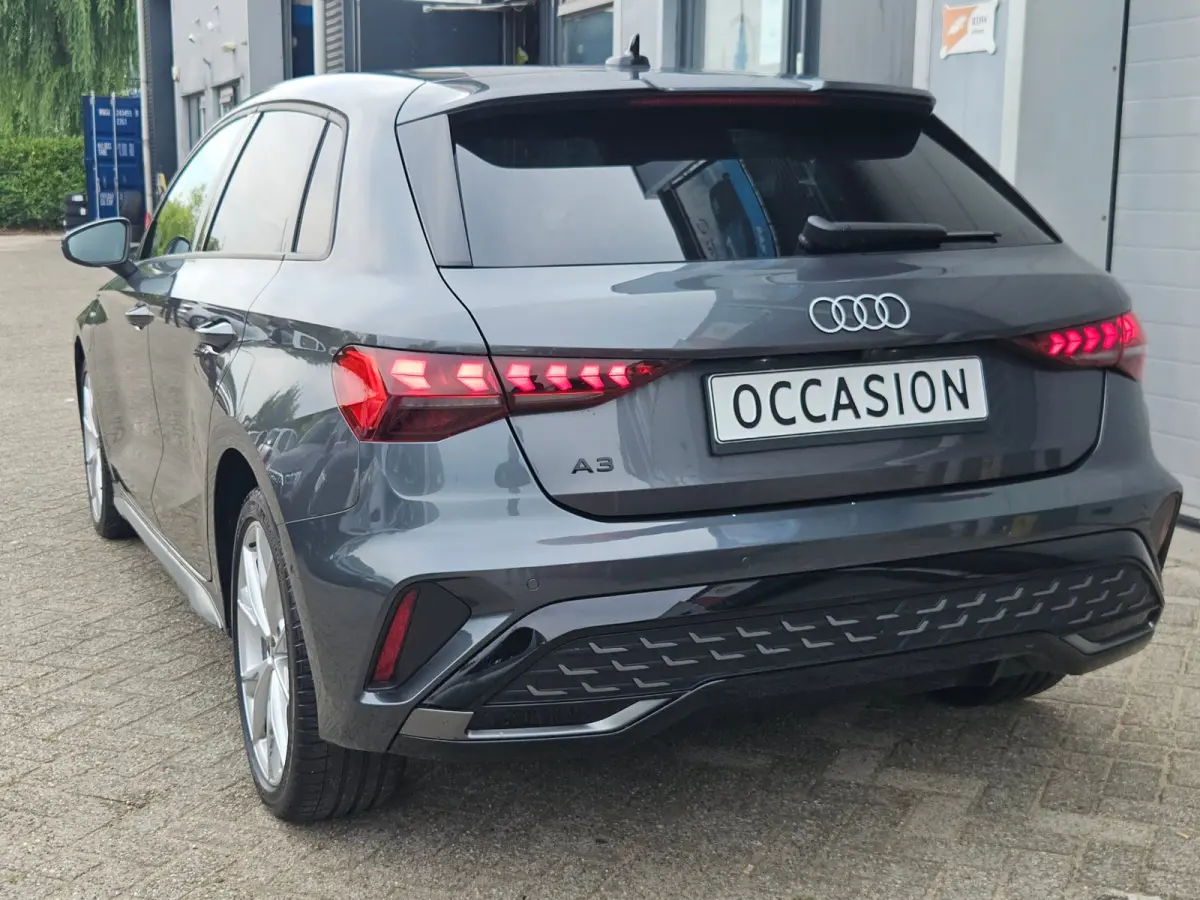 40 TFSI-e Facelift S-Line Matrix Keyless Camera Virtual BTW