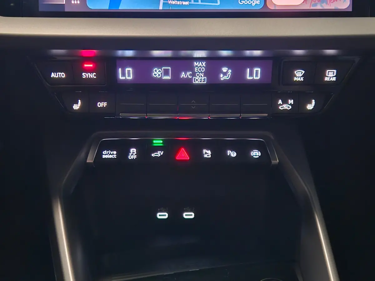 40 TFSI-e Facelift S-Line Matrix Keyless Camera Virtual BTW