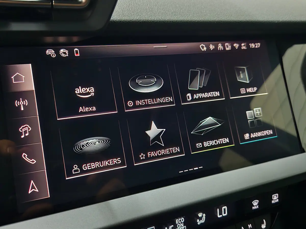40 TFSI-e Facelift S-Line Matrix Keyless Camera Virtual BTW