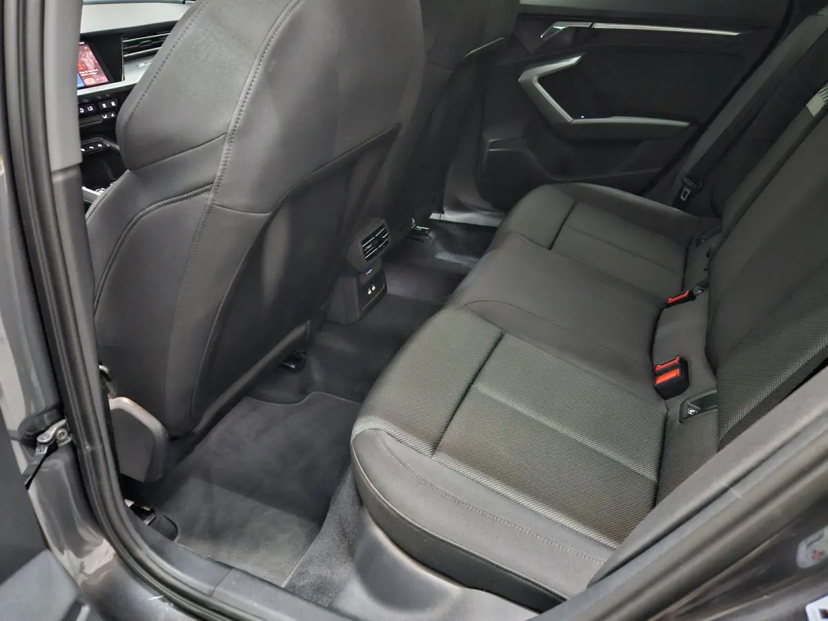 40 TFSI-e Facelift S-Line Matrix Keyless Camera Virtual BTW