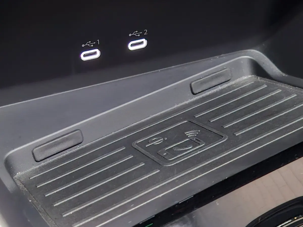 40 TFSI-e Facelift S-Line Matrix Keyless Camera Virtual BTW