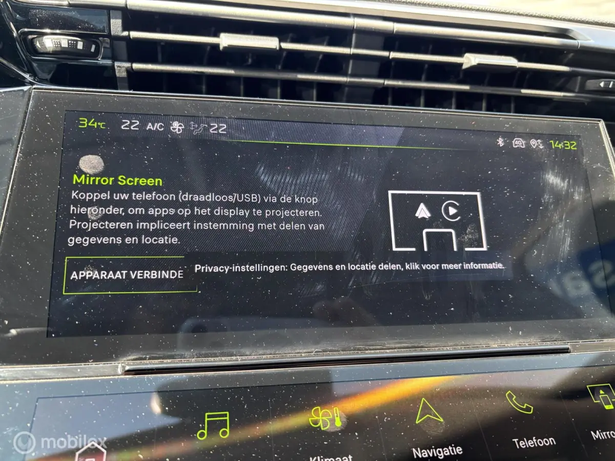 1.2 Hybrid 145 e-DCS6 Allure adaptive cruise camera climate control