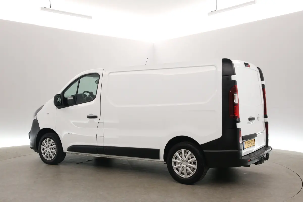 1.6 CDTI L1H1 | Marge | Airco | Cruise | Camera | Navi | Trekhaak | Parkeersens.