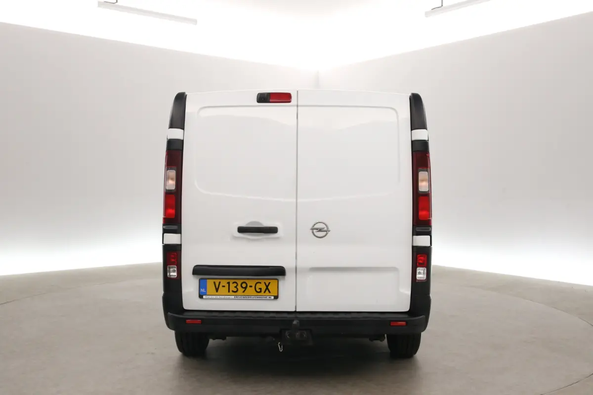 1.6 CDTI L1H1 | Marge | Airco | Cruise | Camera | Navi | Trekhaak | Parkeersens.