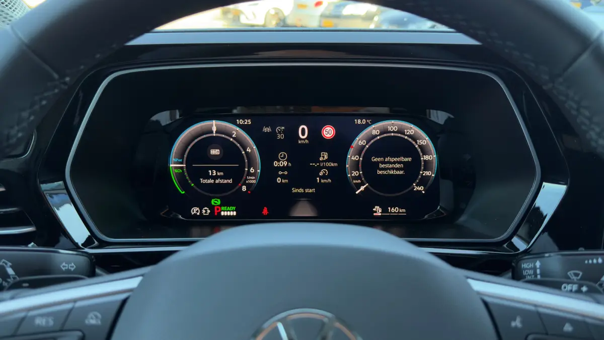 Maxi Life e-Hybrid | 7 Persoons | Adaptive Cruise Control | Lichtmetaal 17"