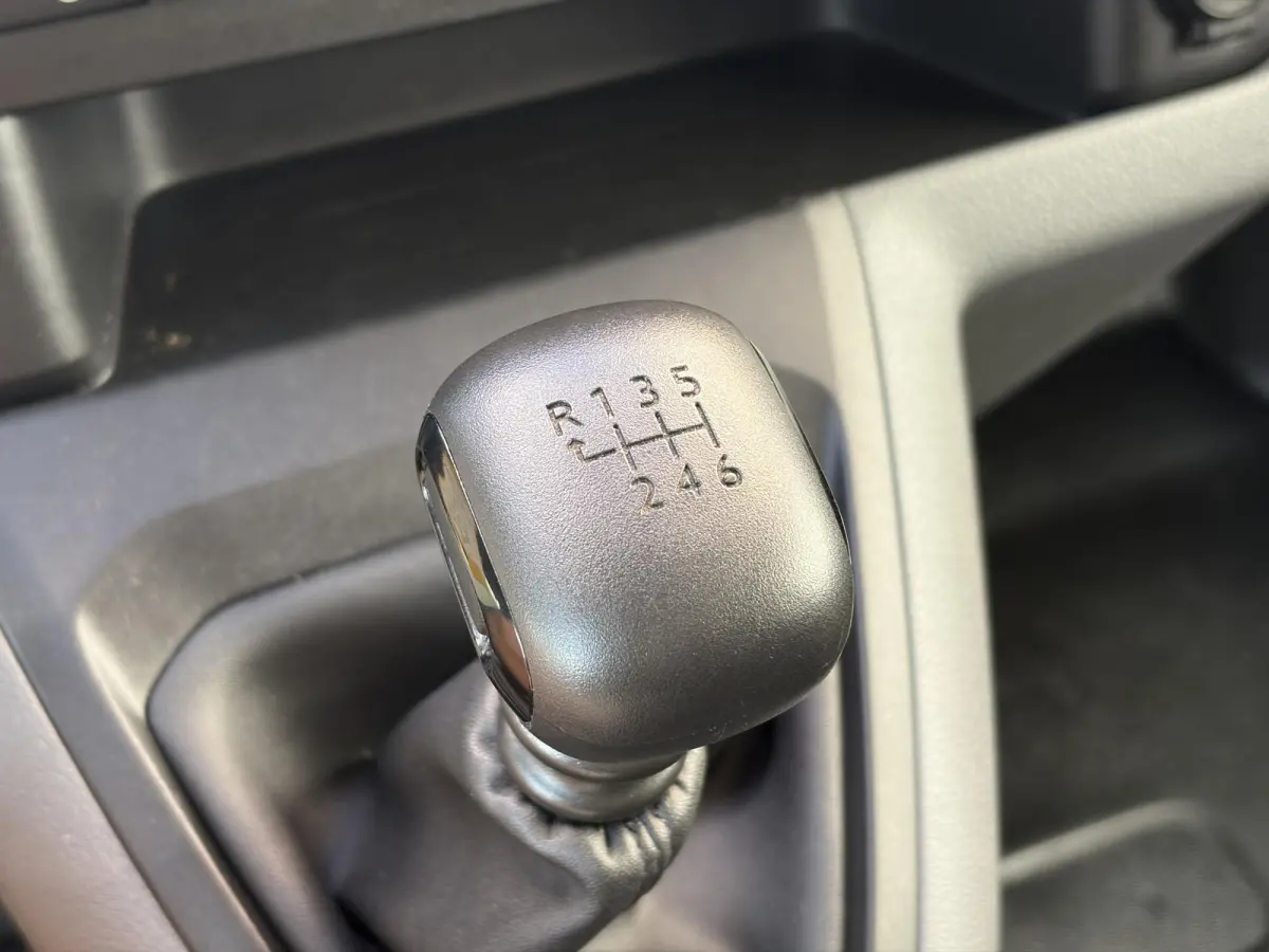 2.0 MultiJet L3H1 DC*A/C*CRUISE*HAAK*CAM*5-P*NAVI*