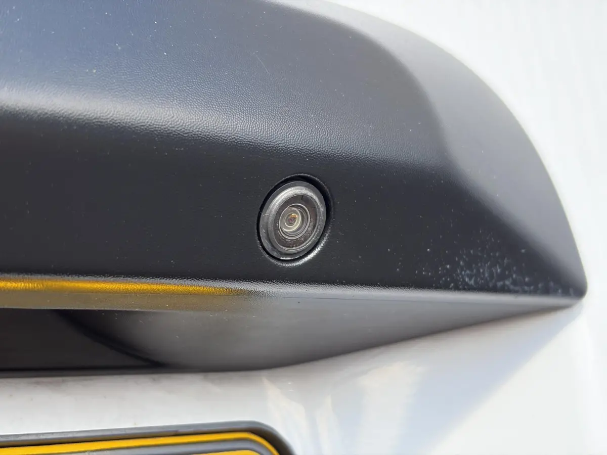 2.0 MultiJet L3H1 DC*A/C*CRUISE*HAAK*CAM*5-P*NAVI*