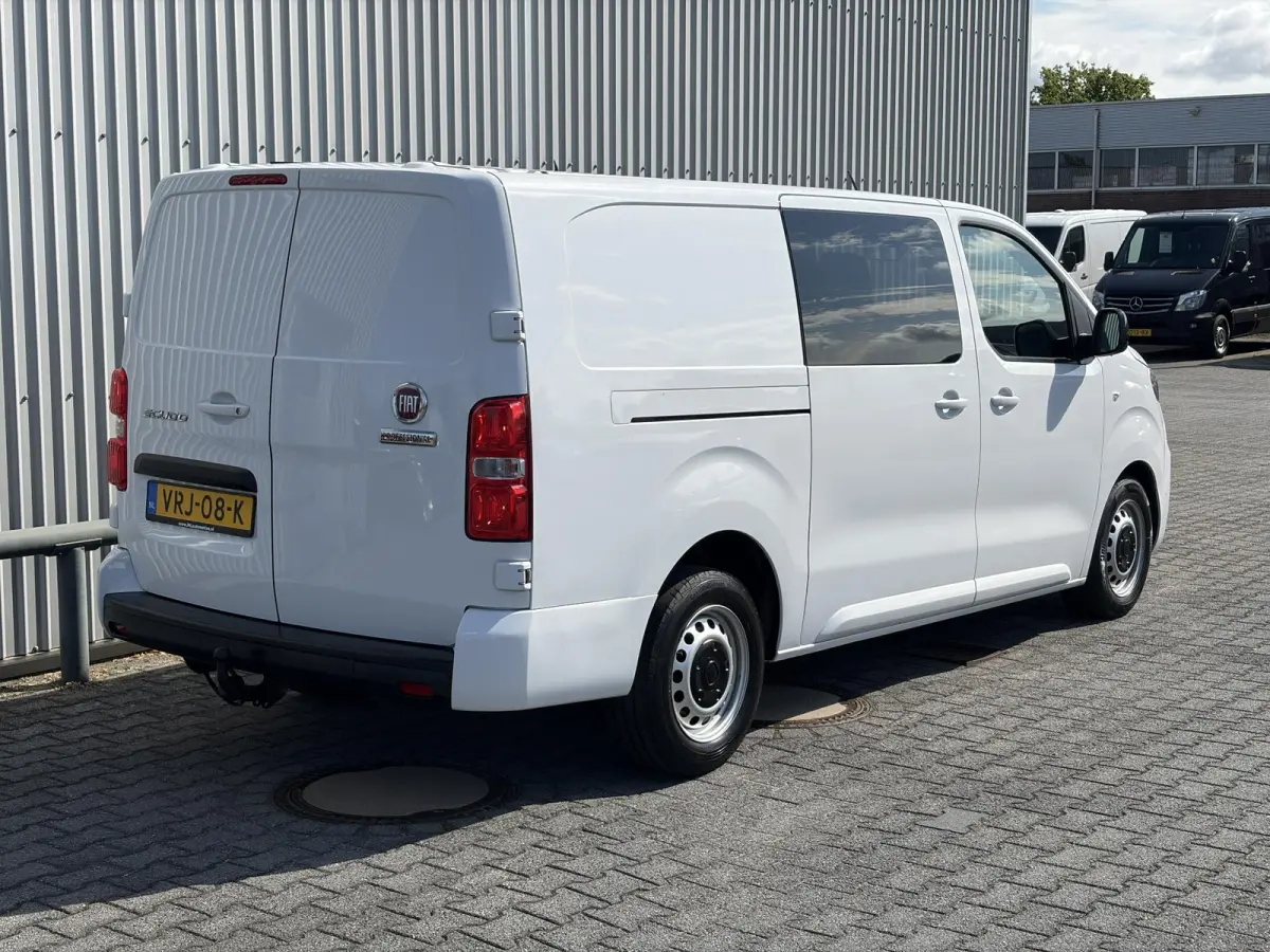 2.0 MultiJet L3H1 DC*A/C*CRUISE*HAAK*CAM*5-P*NAVI*
