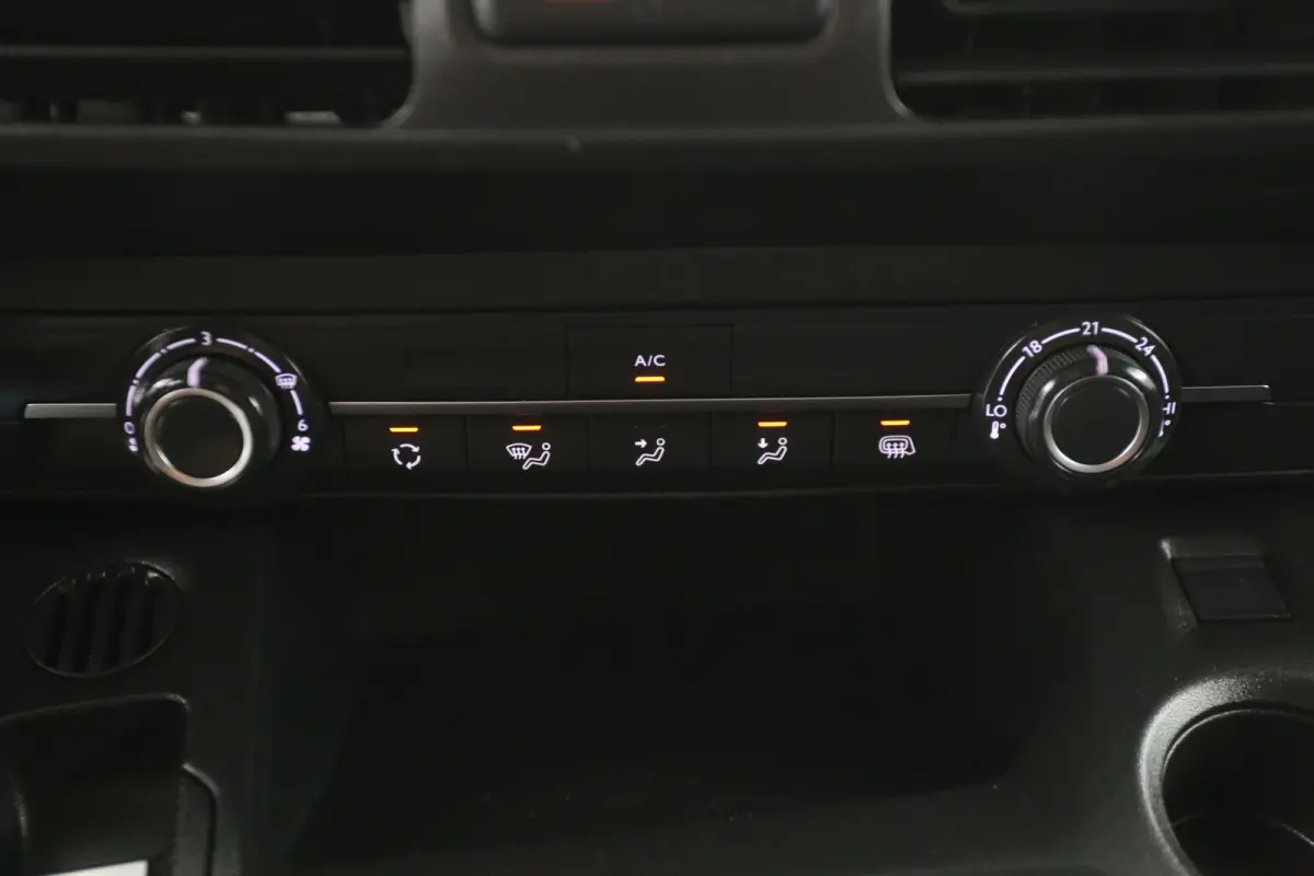 50 kWh | Snelladen | SOH 92% | Airco | Cruise | Camera | Carplay | Parkeersens.