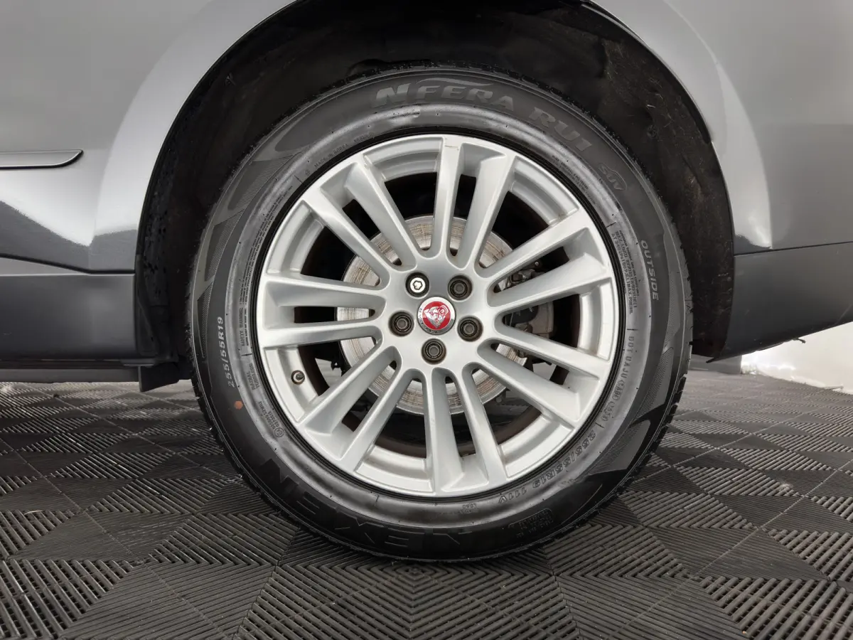 2.0 D Portfolio AWD Aut. *PANO | LEATHER | XENON | DIGI-COCKPIT | MERIDIAN-SOUND | KEYLESS | CAMERA | HEATED-COMFORTSEATS | PRIVACY-GLASS | NAVI-FULLMAP | SHIFTPADDLES | ECC | PDC | CRUISE |