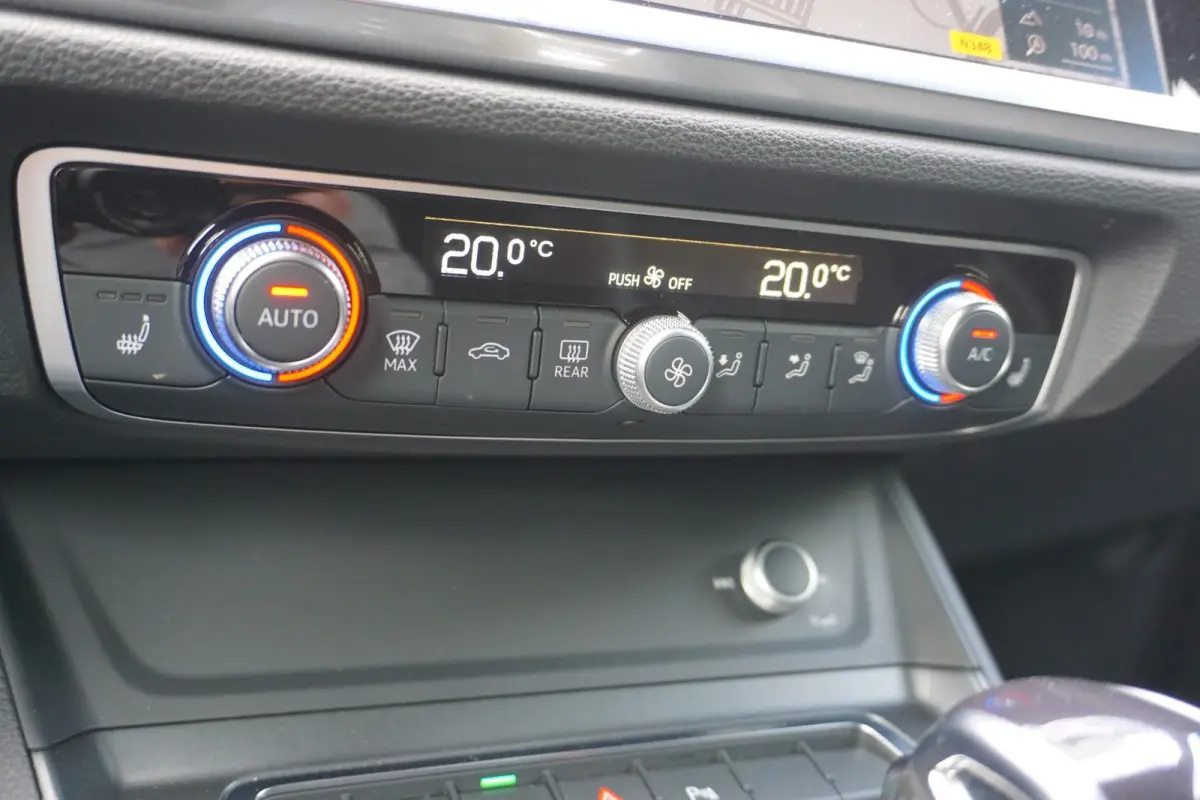 45 TFSIe 245pk PHEV S Edition | Panoramadak | Trekhaak | Achteruitrijcamera | Matrix LED | Stoelverwarming