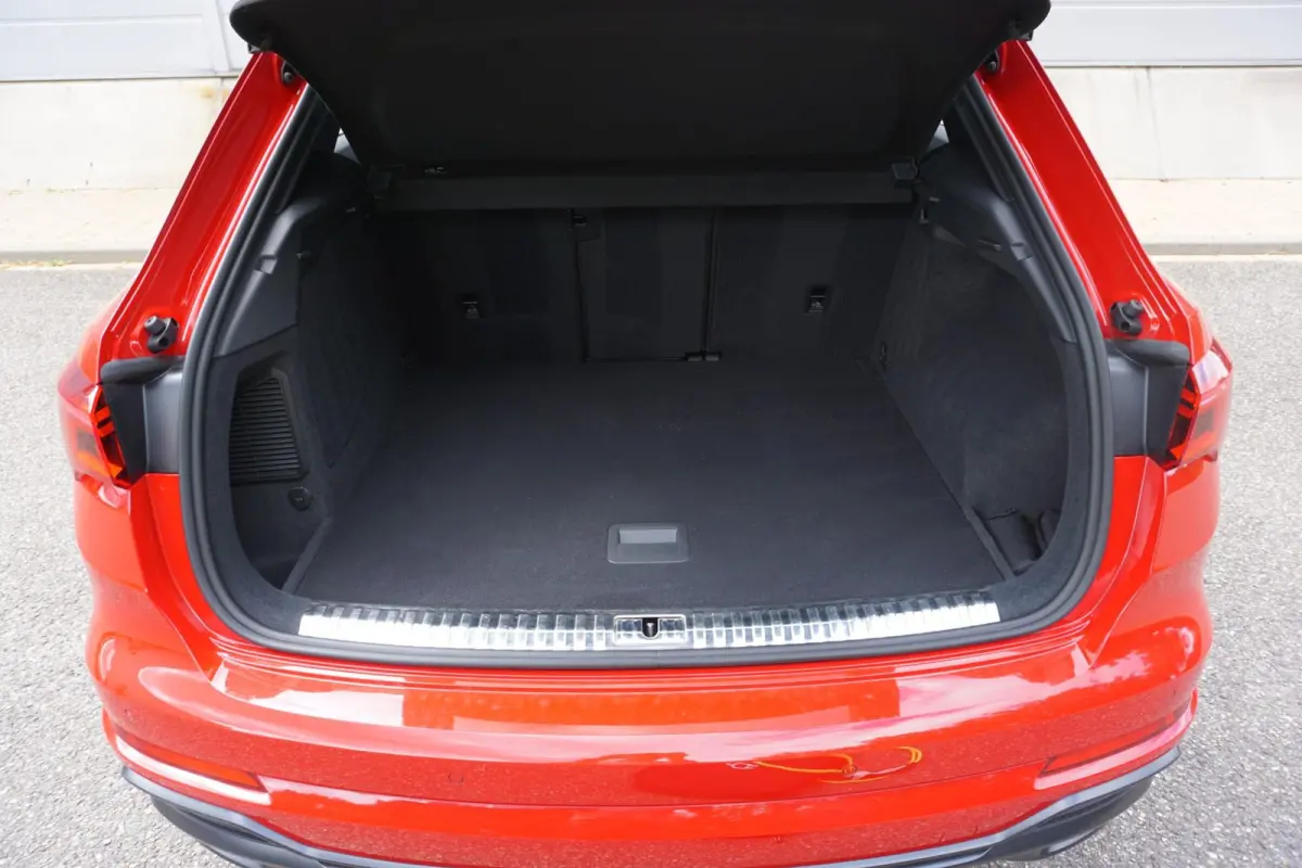 45 TFSIe 245pk PHEV S Edition | Panoramadak | Trekhaak | Achteruitrijcamera | Matrix LED | Stoelverwarming