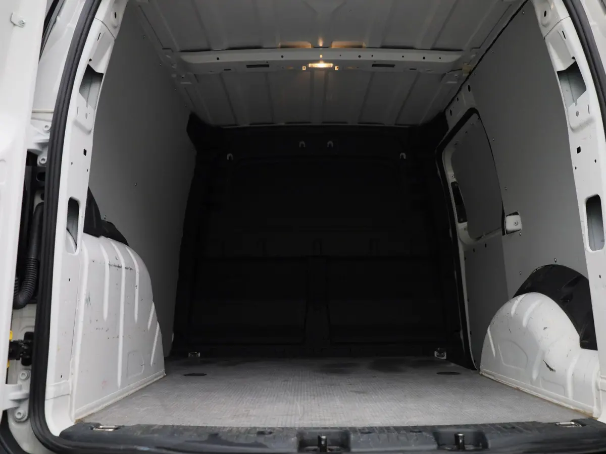 2.0 TDI 102PK | Airco | Parkeersensoren Achter | Bluetooth | Elektrisch Verstelbare Spiegels | Cruise Control |