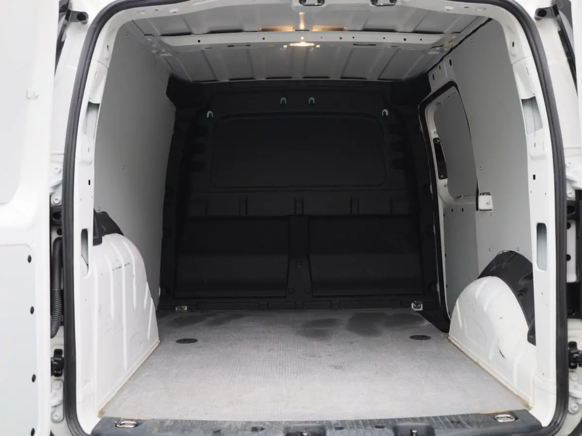2.0 TDI 102PK | Airco | Parkeersensoren Achter | Bluetooth | Elektrisch Verstelbare Spiegels | Cruise Control |