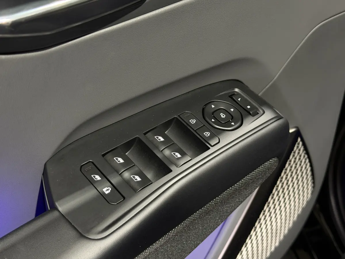 Launch Edition GT-Line AWD 99.8 kWh 384pk | SOH 96,3% | 6-zits | Stoelen verwarmd & gekoeld | Luxe leder | In nieuwstaat