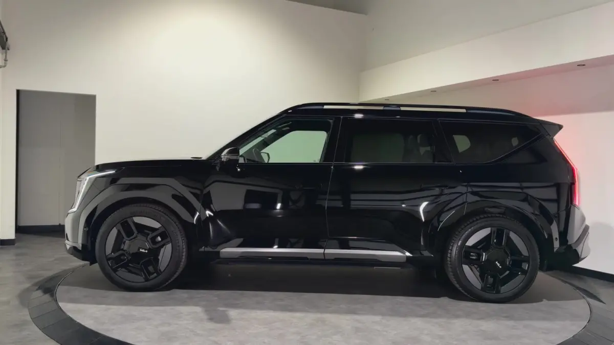 Launch Edition GT-Line AWD 99.8 kWh 384pk | SOH 96,3% | 6-zits | Stoelen verwarmd & gekoeld | Luxe leder | In nieuwstaat