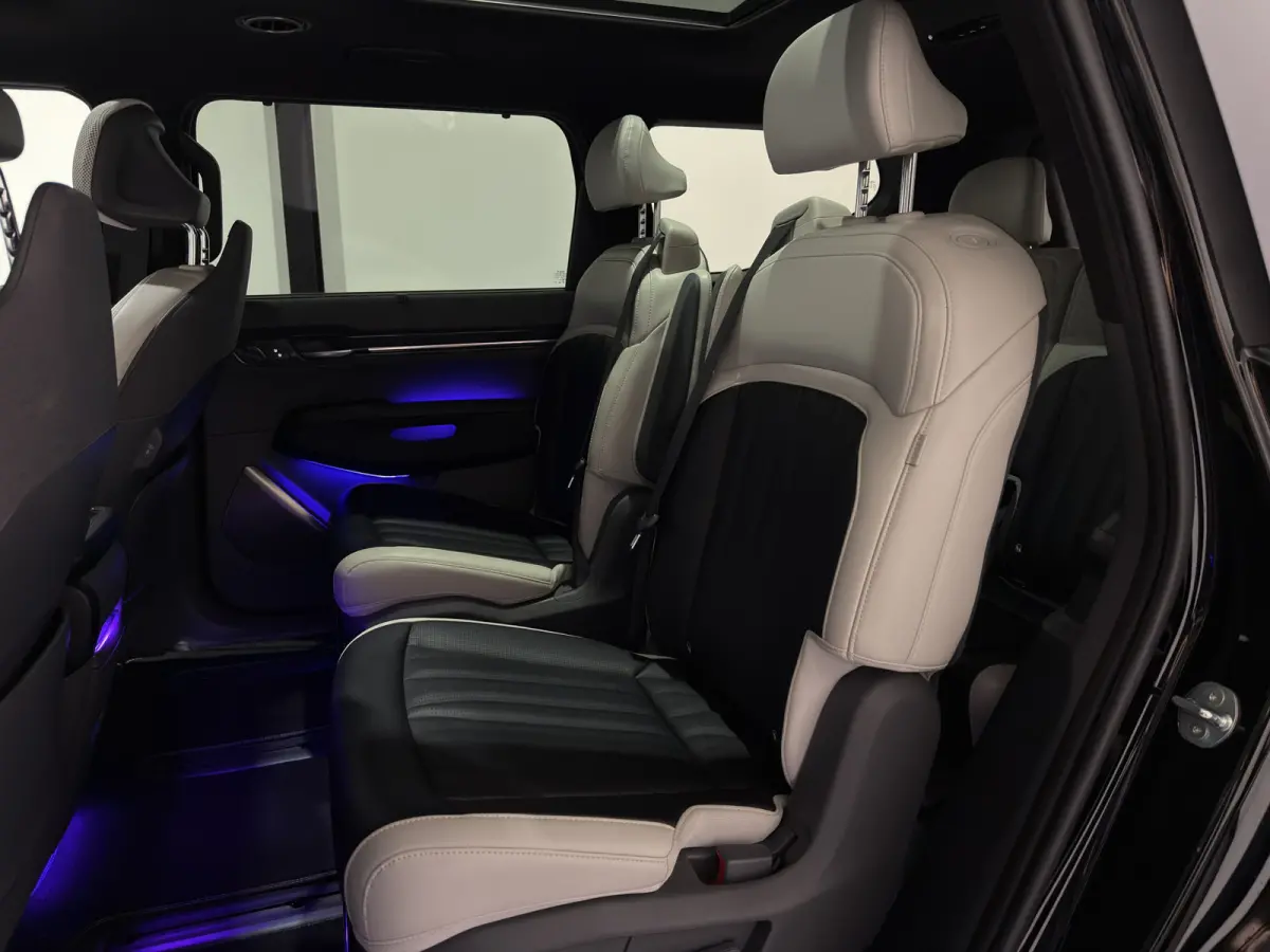 Launch Edition GT-Line AWD 99.8 kWh 384pk | SOH 96,3% | 6-zits | Stoelen verwarmd & gekoeld | Luxe leder | In nieuwstaat