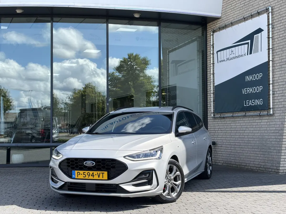 1.0 EcoBoost Hybrid ST Line*ECC*CAM*LED*CRUISE*NAV