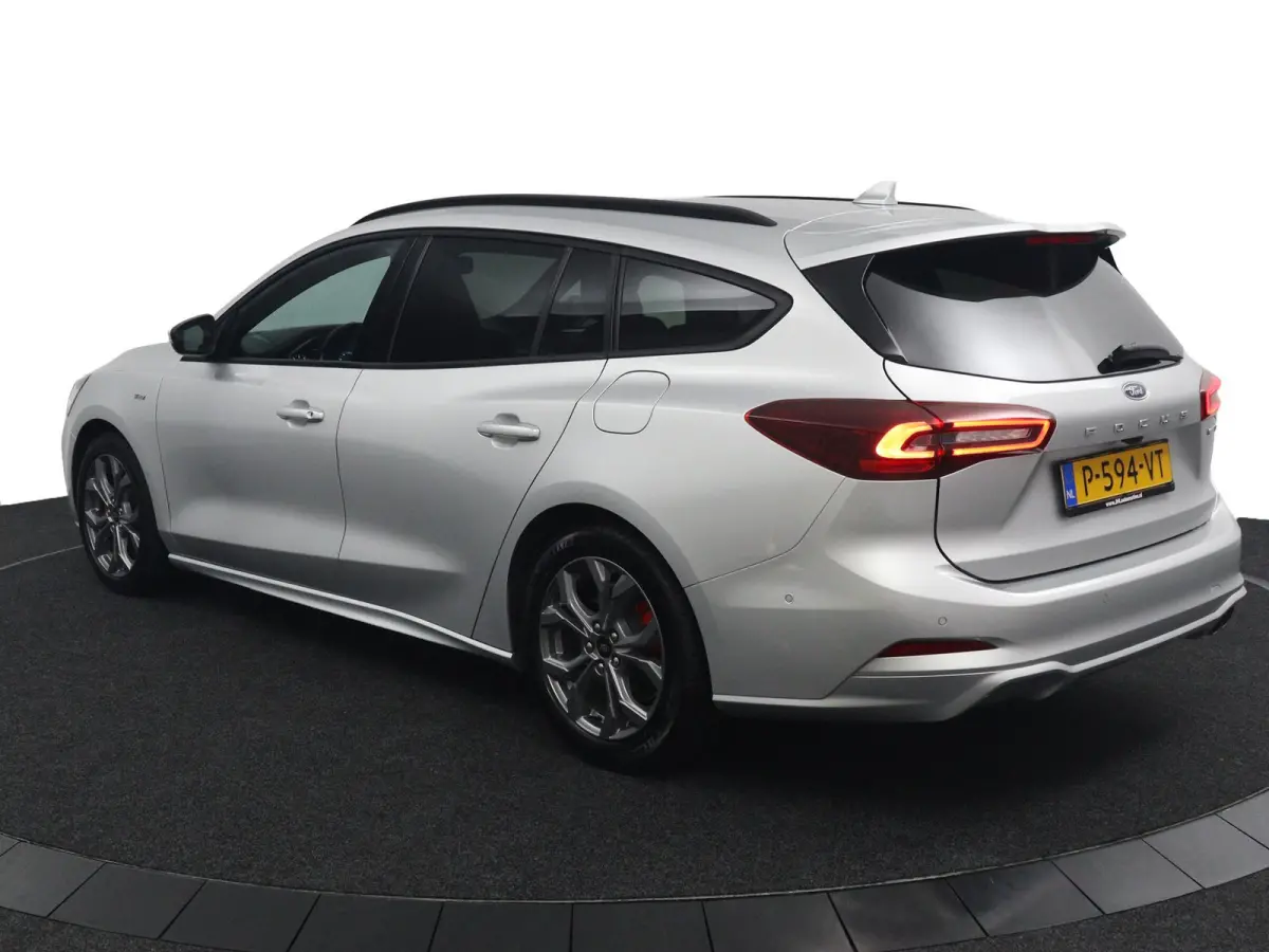 1.0 EcoBoost Hybrid ST Line*ECC*CAM*LED*CRUISE*NAV