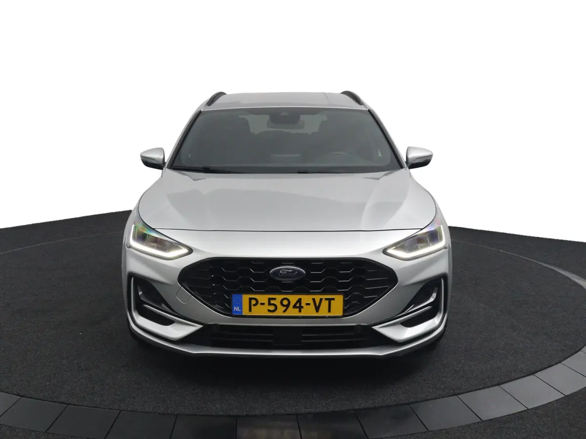 1.0 EcoBoost Hybrid ST Line*ECC*CAM*LED*CRUISE*NAV