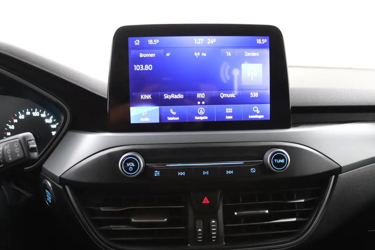 1.0 EcoBoost Hybrid ST Line*ECC*CAM*LED*CRUISE*NAV