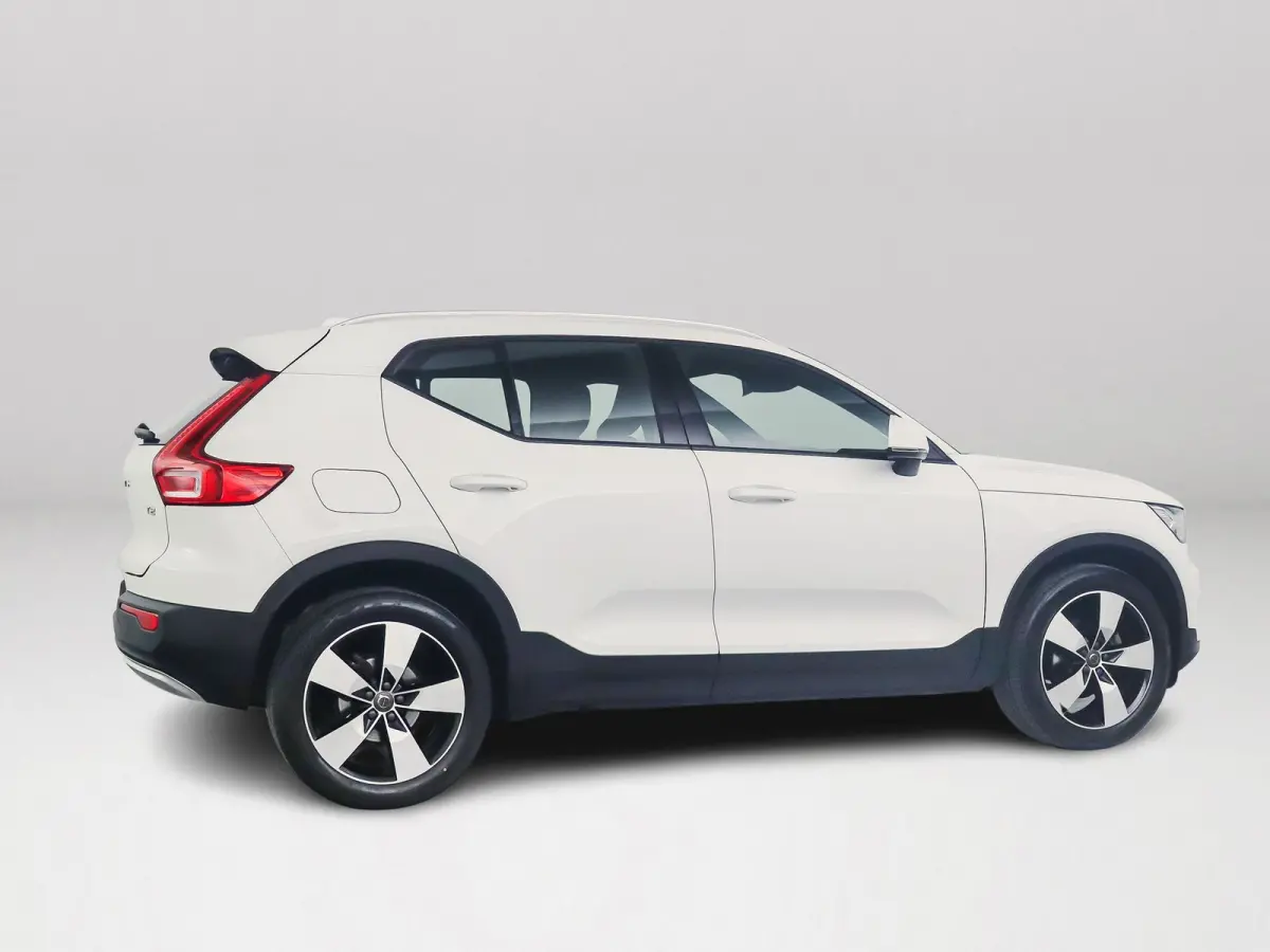 T2 Momentum Business | Park assist | Climate control | Cruise control | Navigatie