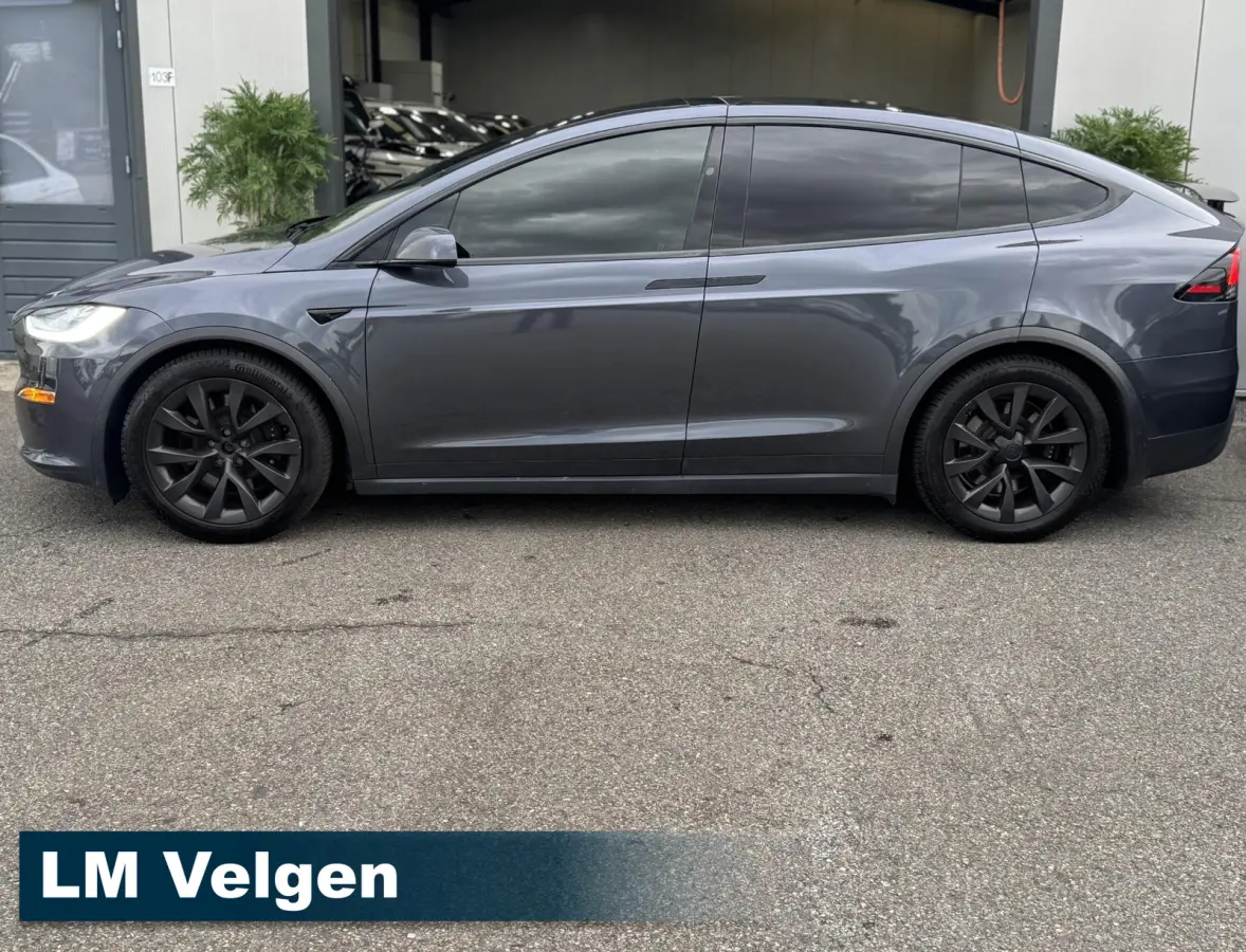 Base AWD 7 personen 100 KWH / NAVI / FULL / INRUIL MOGELIJK /