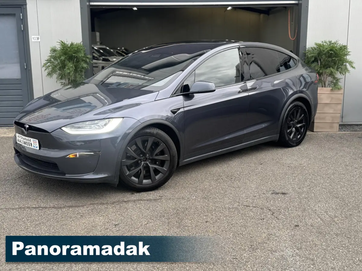 Base AWD 7 personen 100 KWH / NAVI / FULL / INRUIL MOGELIJK /