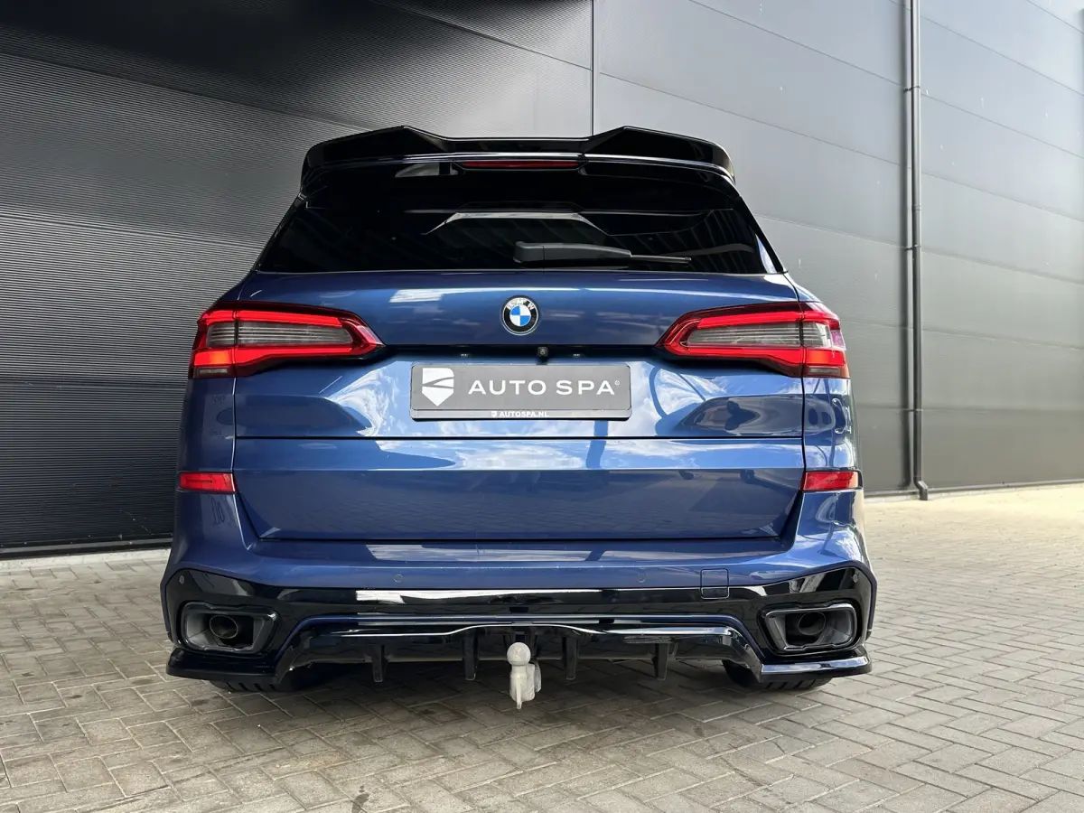 45e | M-Sport | Sky lounge | Stoel Koel | Massage | HUD | 4 Wheel Steer | HUD |