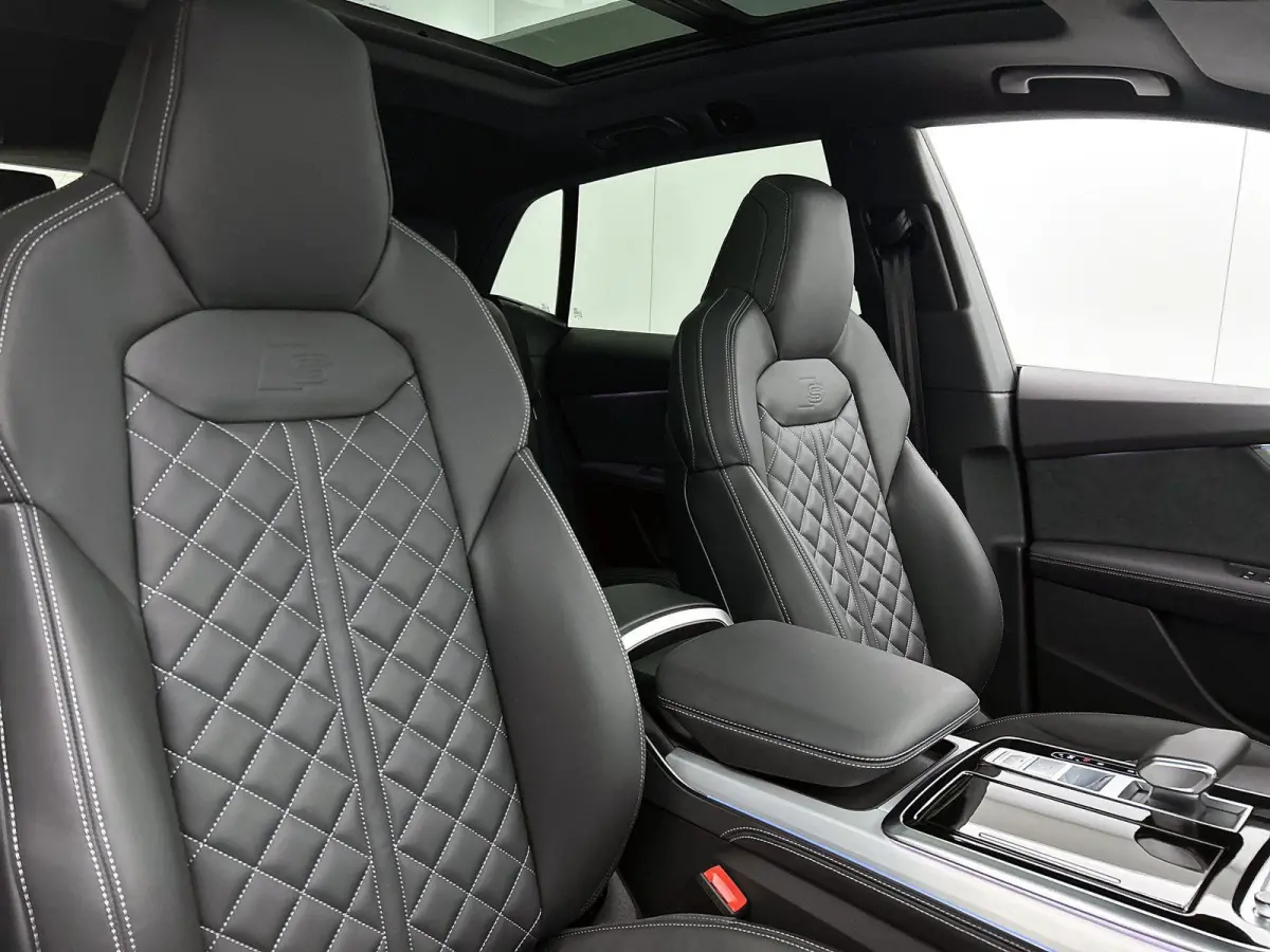 55 TFSI e quattro Pro Line S | Glazen panoramadak | Bang & Olufsen Premium 3D | Comfortsleutel | Trekhaak | Optiekpakket Zwart Plus | leder Bekleding met S-logo |  Lichtpakket plus | Glas Do