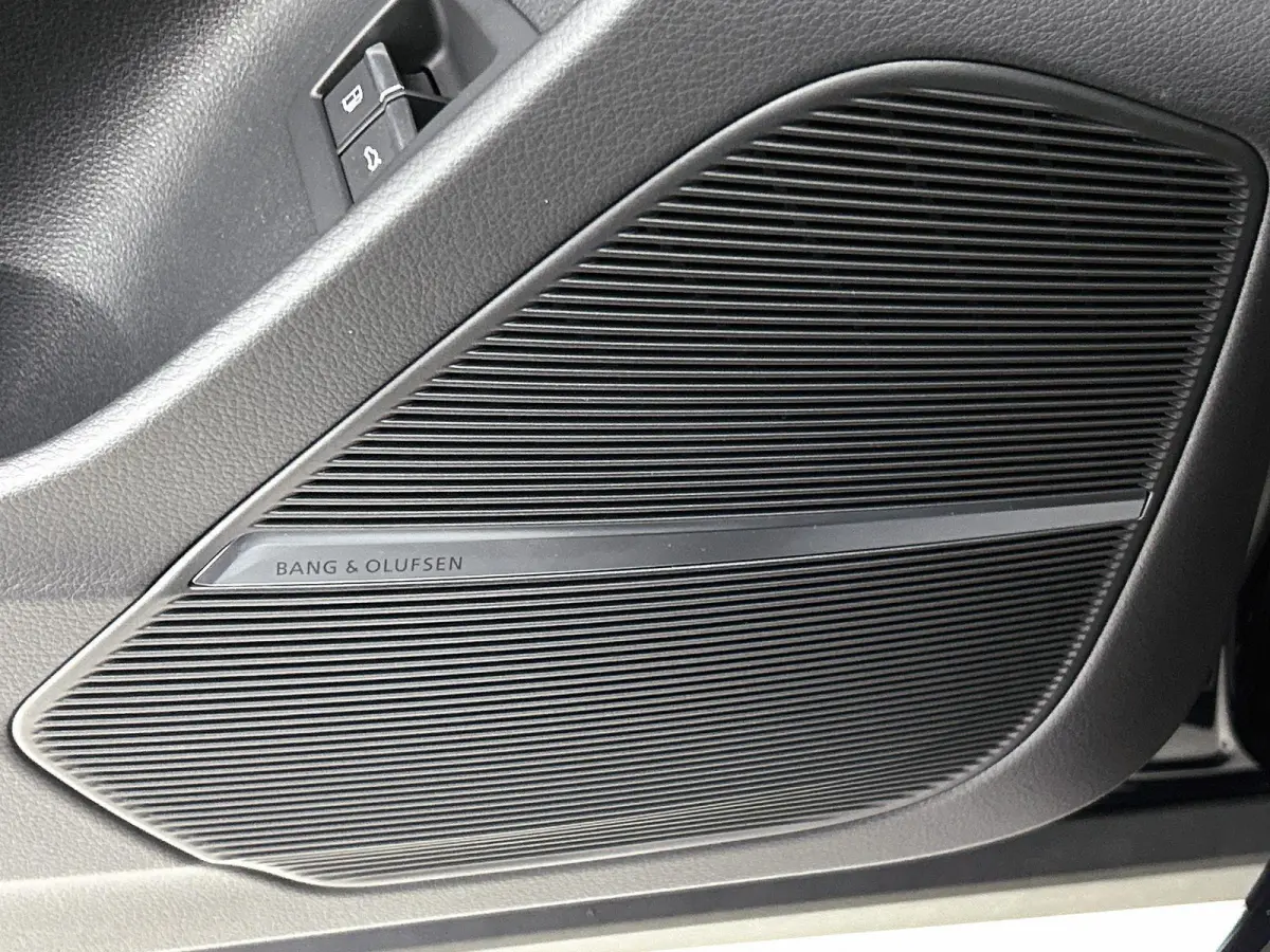 55 TFSI e quattro Pro Line S | Glazen panoramadak | Bang & Olufsen Premium 3D | Comfortsleutel | Trekhaak | Optiekpakket Zwart Plus | leder Bekleding met S-logo |  Lichtpakket plus | Glas Do